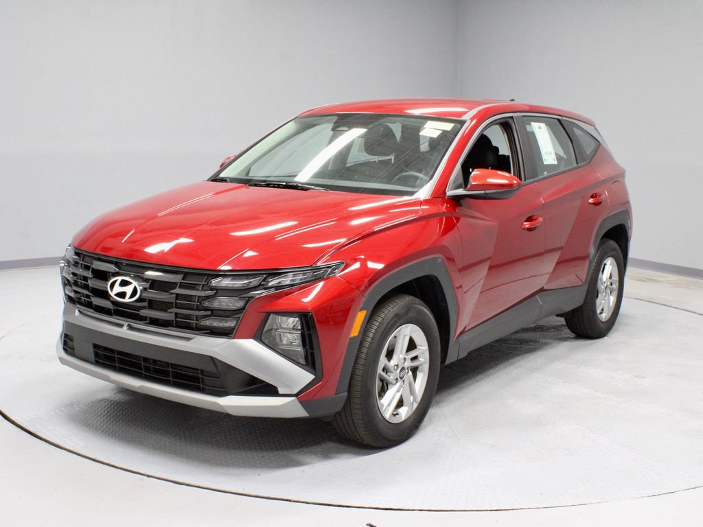 Certified 2025 Hyundai Tucson SE AWD/4WD image 5