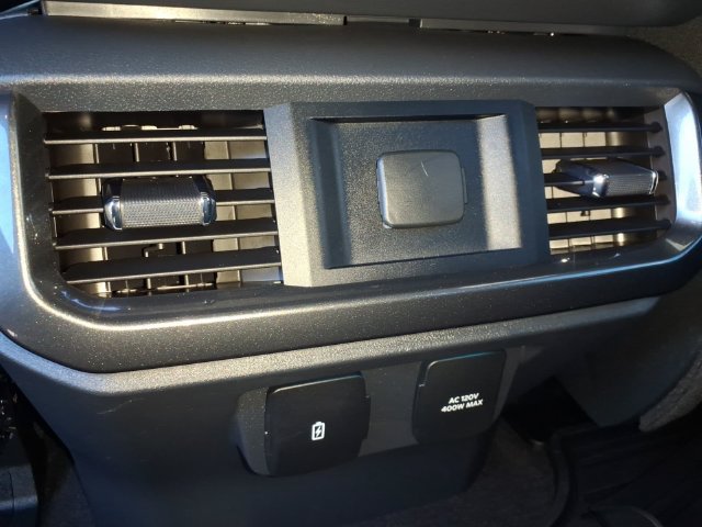 Used 2023 Ford F150 XLT w/ Equipment Group 302A High AWD/4WD image 17