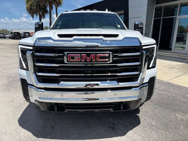 Used 2026 GMC Sierra 2500 SLT w/ SLT Premium Package AWD/4WD image 3