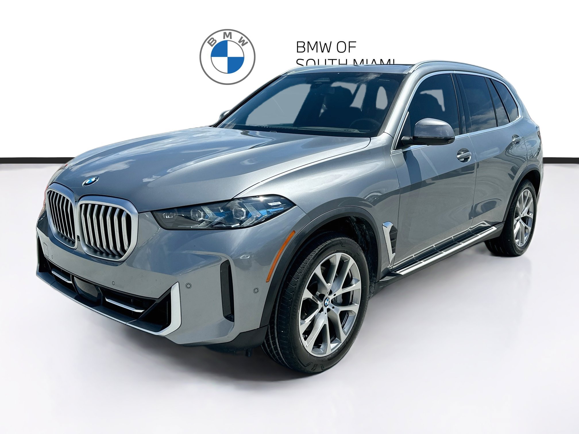 Used 2025 BMW X5 sDrive40i w/ Climate Comfort Package RWD image 3