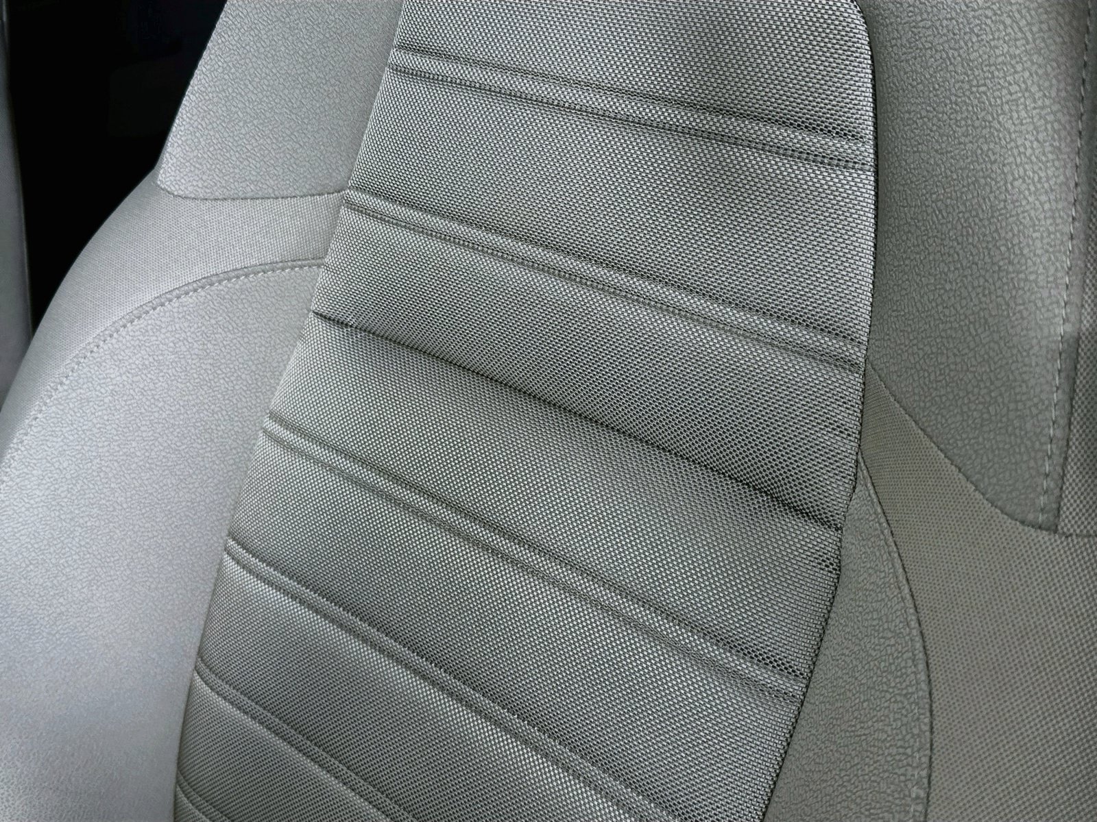 Used 2021 Honda CR-V EX image 18
