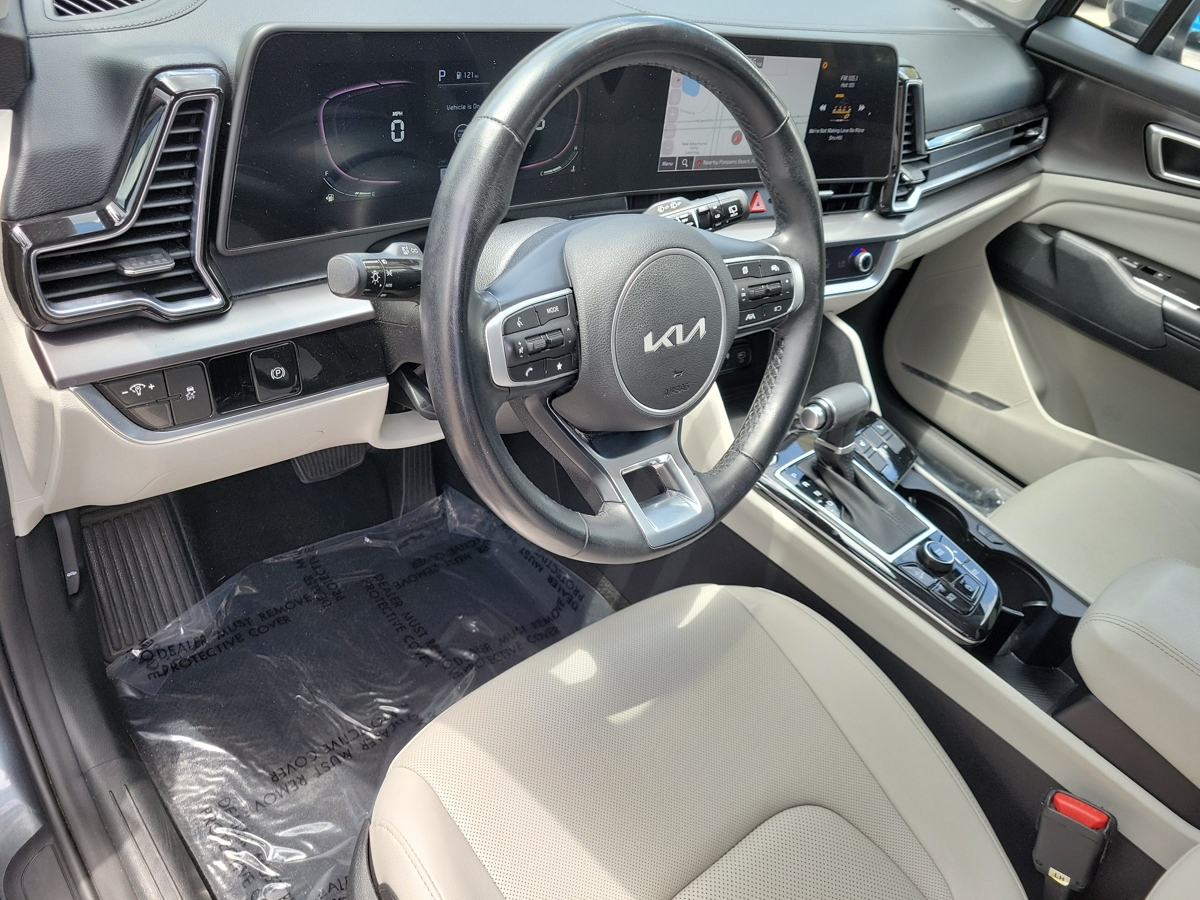 Used 2023 Kia Sportage EX FWD image 11