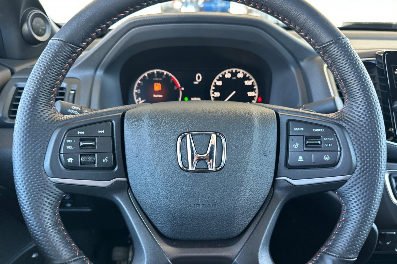 Used 2025 Honda Ridgeline TrailSport image 27