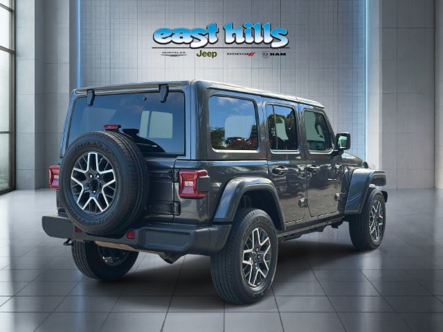 Certified 2025 Jeep Wrangler Unlimited Sahara AWD/4WD image 3