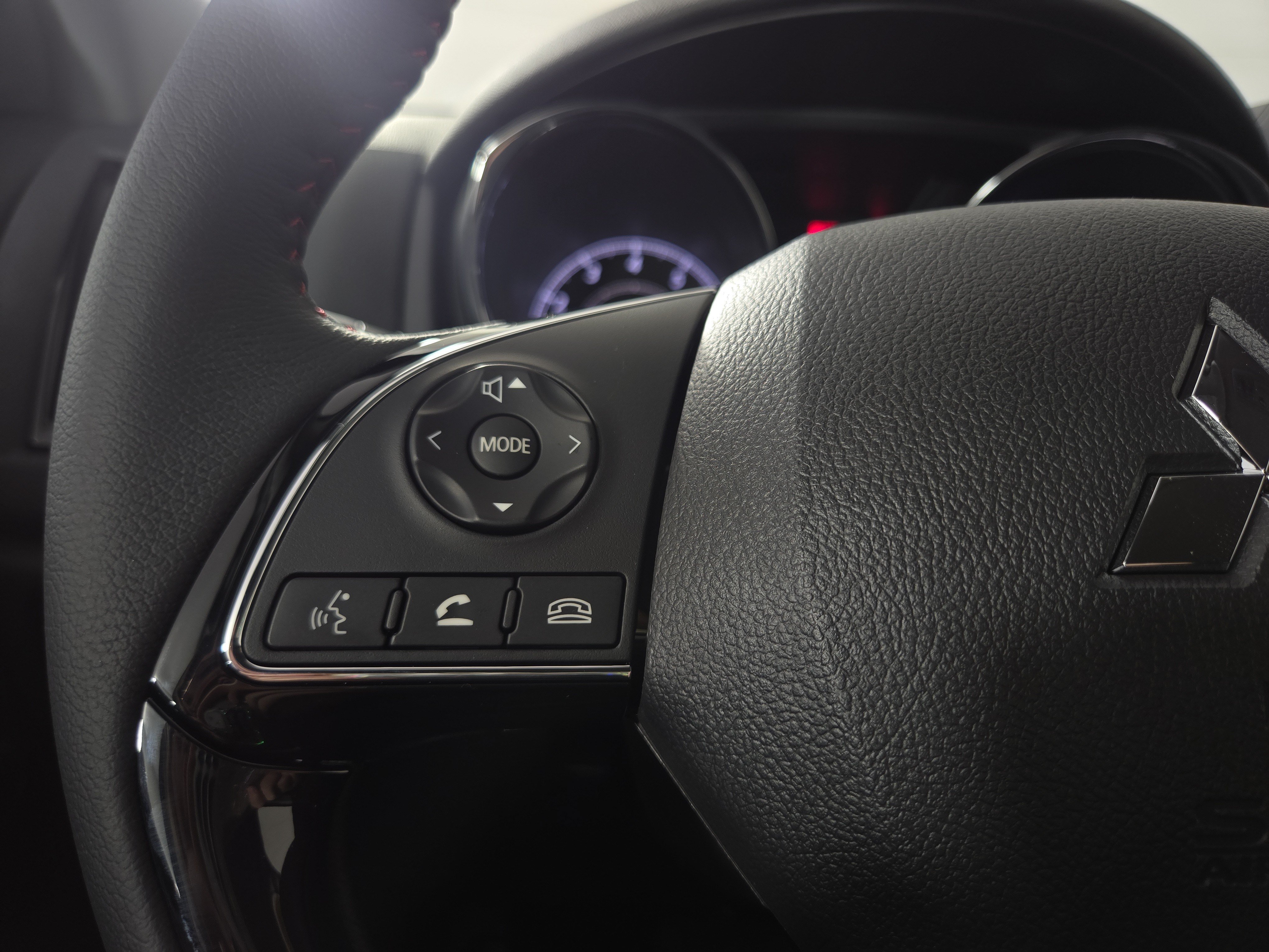 New 2026 Mitsubishi Outlander Sport LE AWD/4WD image 14