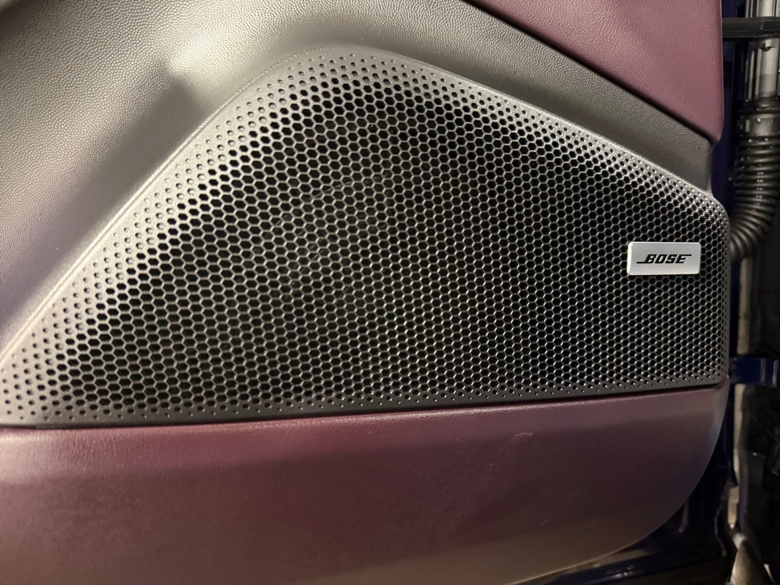 Used 2024 Porsche Macan 4 Electric image 37