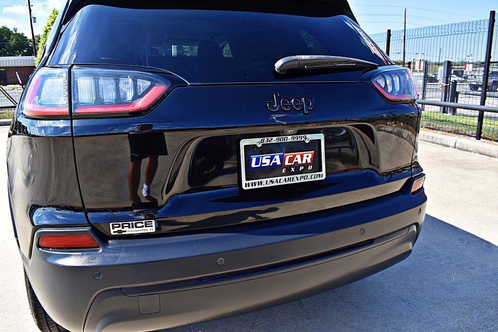 Used 2019 Jeep Cherokee Latitude Plus FWD image 45