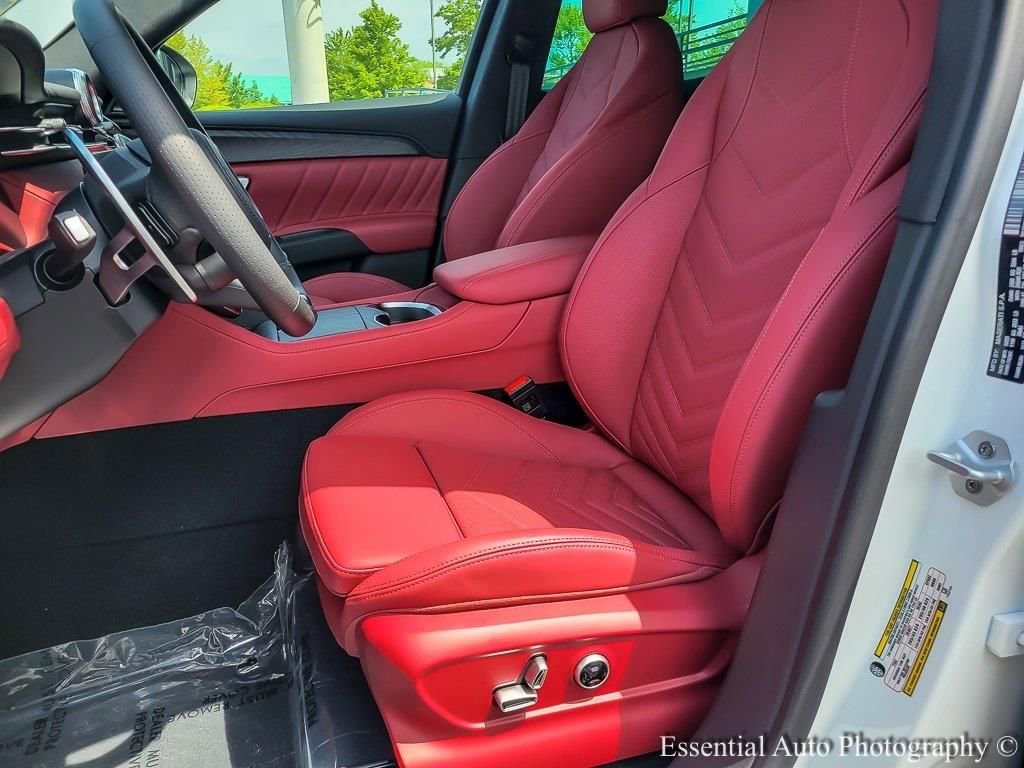 New 2025 Maserati Grecale Modena image 8