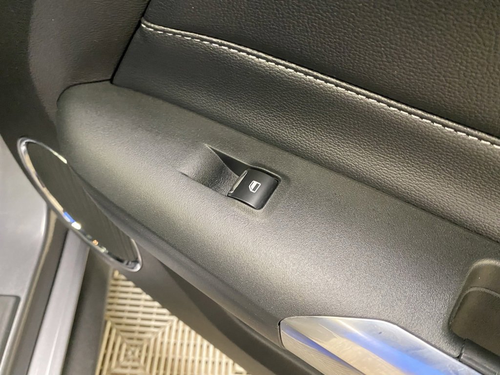 Used 2022 Ford Mustang GT Premium image 14