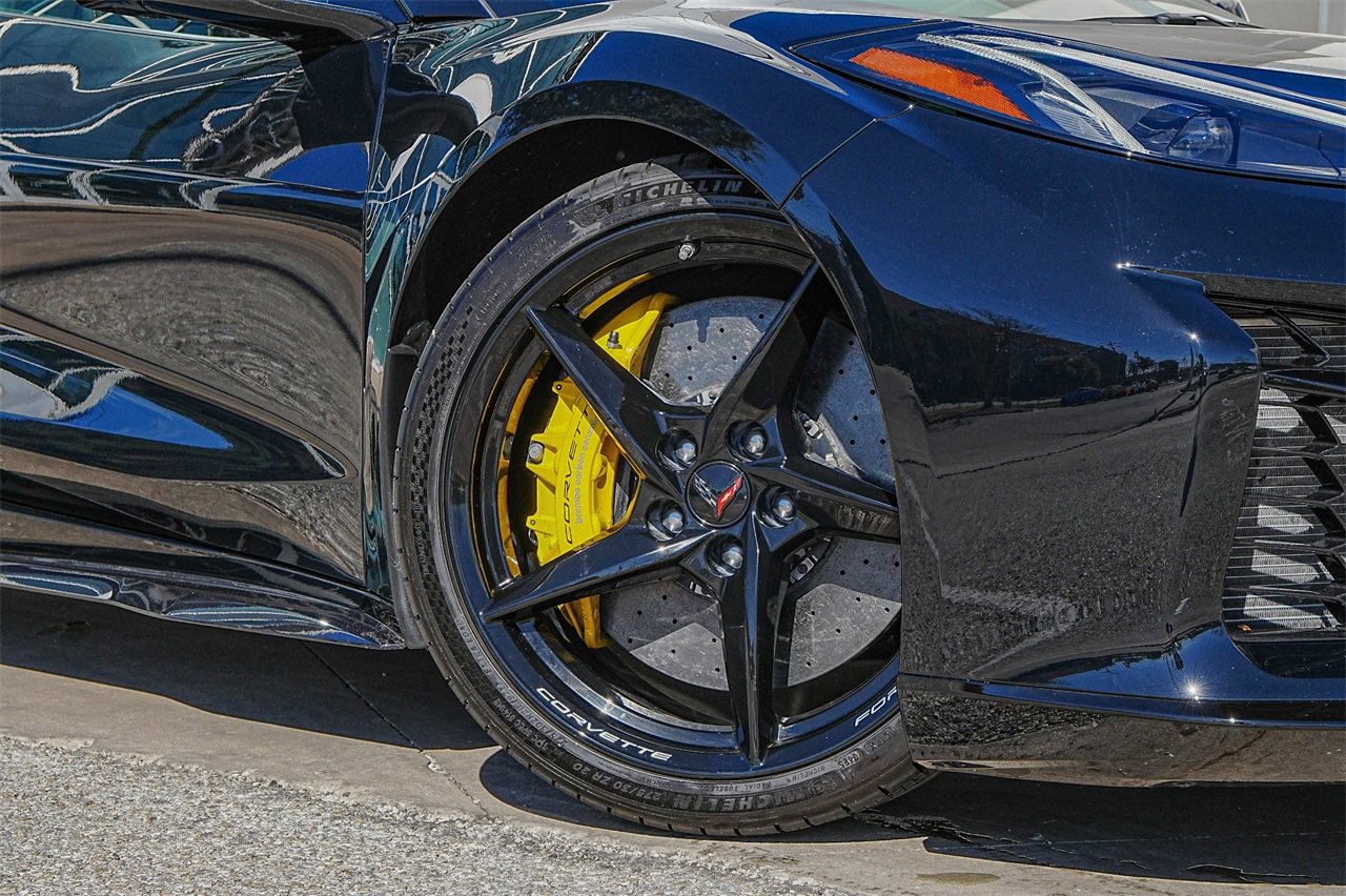 Used 2025 Chevrolet Corvette E-Ray w/ Battery Protection Package image 2