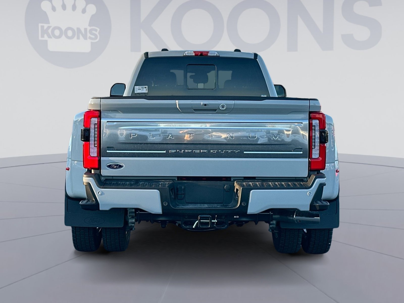 New 2026 Ford F450 Platinum w/ Platinum Plus Package image 5