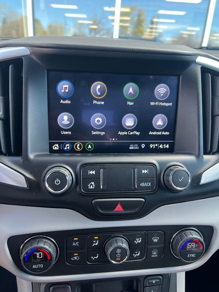 Used 2020 GMC Terrain SLT w/ Preferred Package AWD/4WD image 4