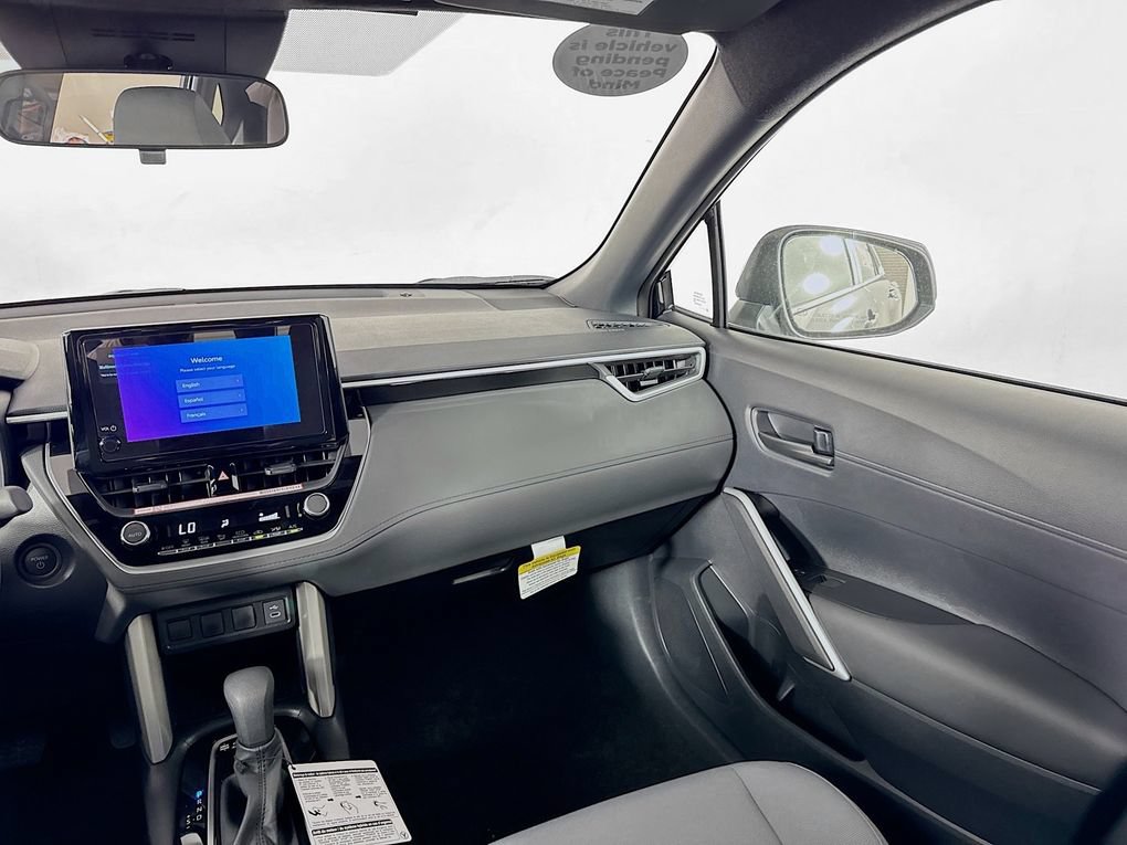 Used 2025 Toyota Corolla Cross AWD Hybrid image 34