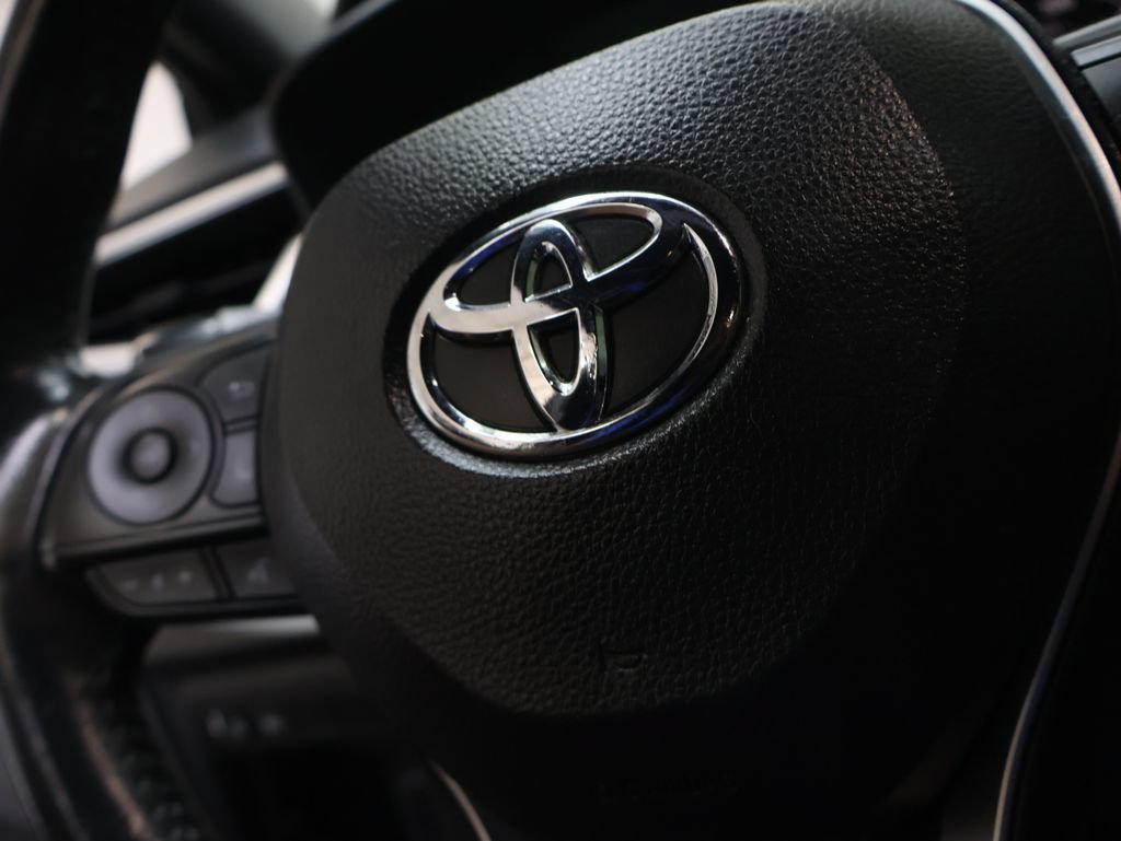 Used 2023 Toyota Corolla SE FWD image 19