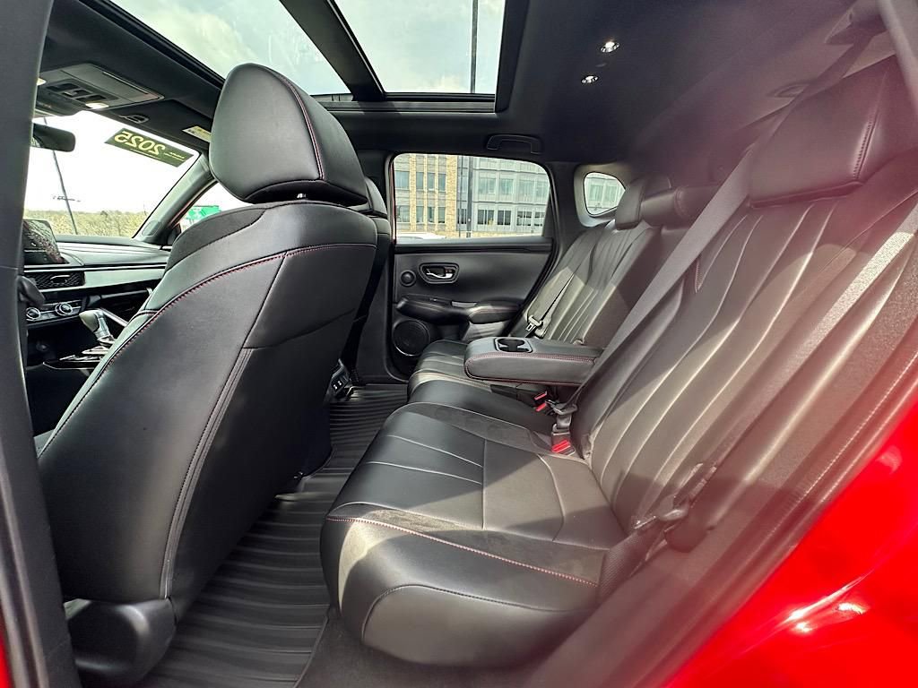 Certified 2025 Acura ADX A-Spec image 24