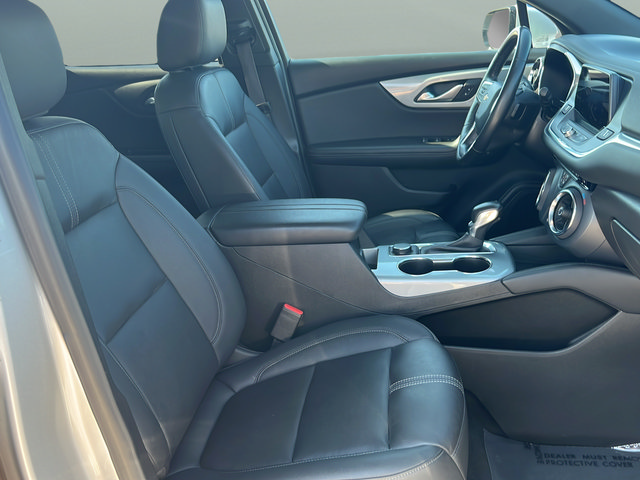 Used 2022 Chevrolet Blazer LT FWD image 15
