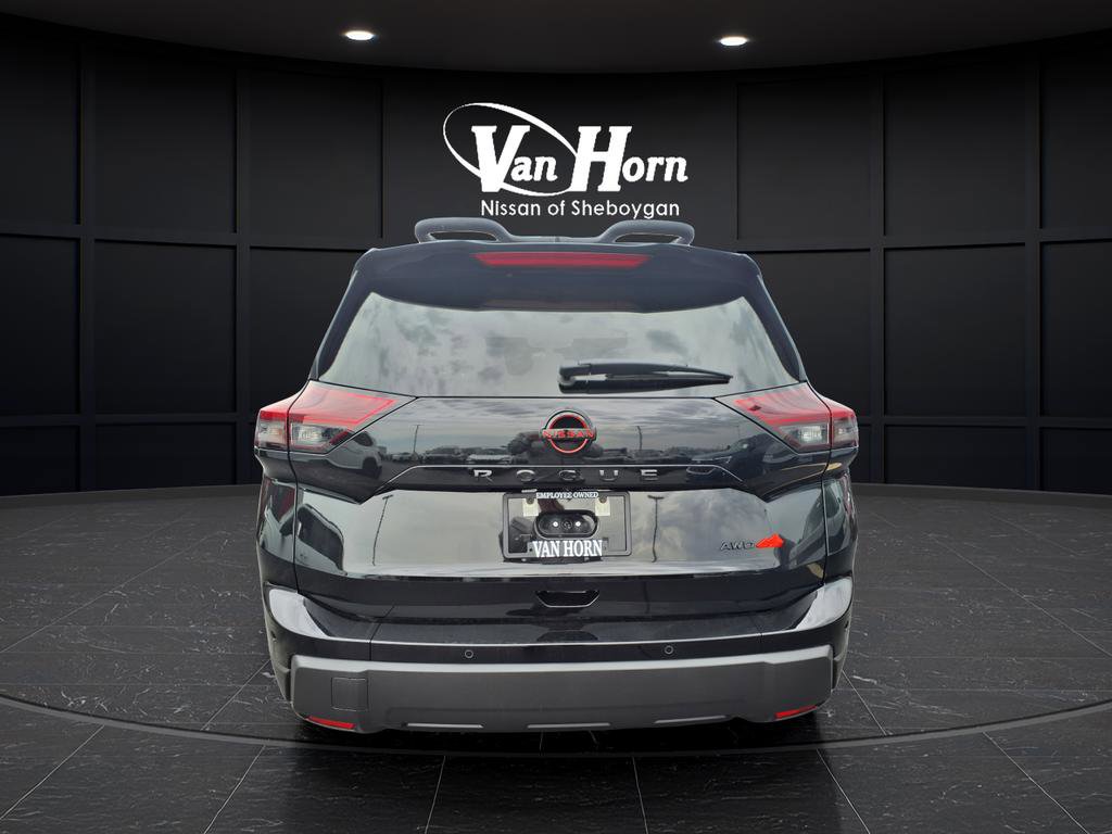 New 2026 Nissan Rogue SV AWD/4WD image 10