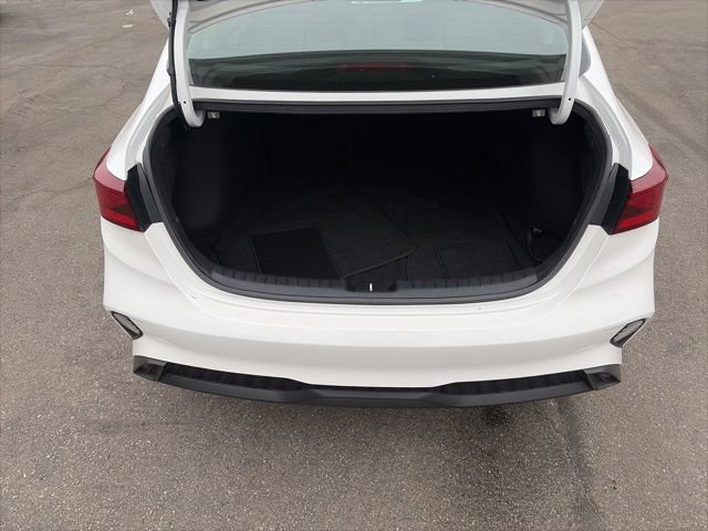 Used 2024 Kia Forte LXS image 10