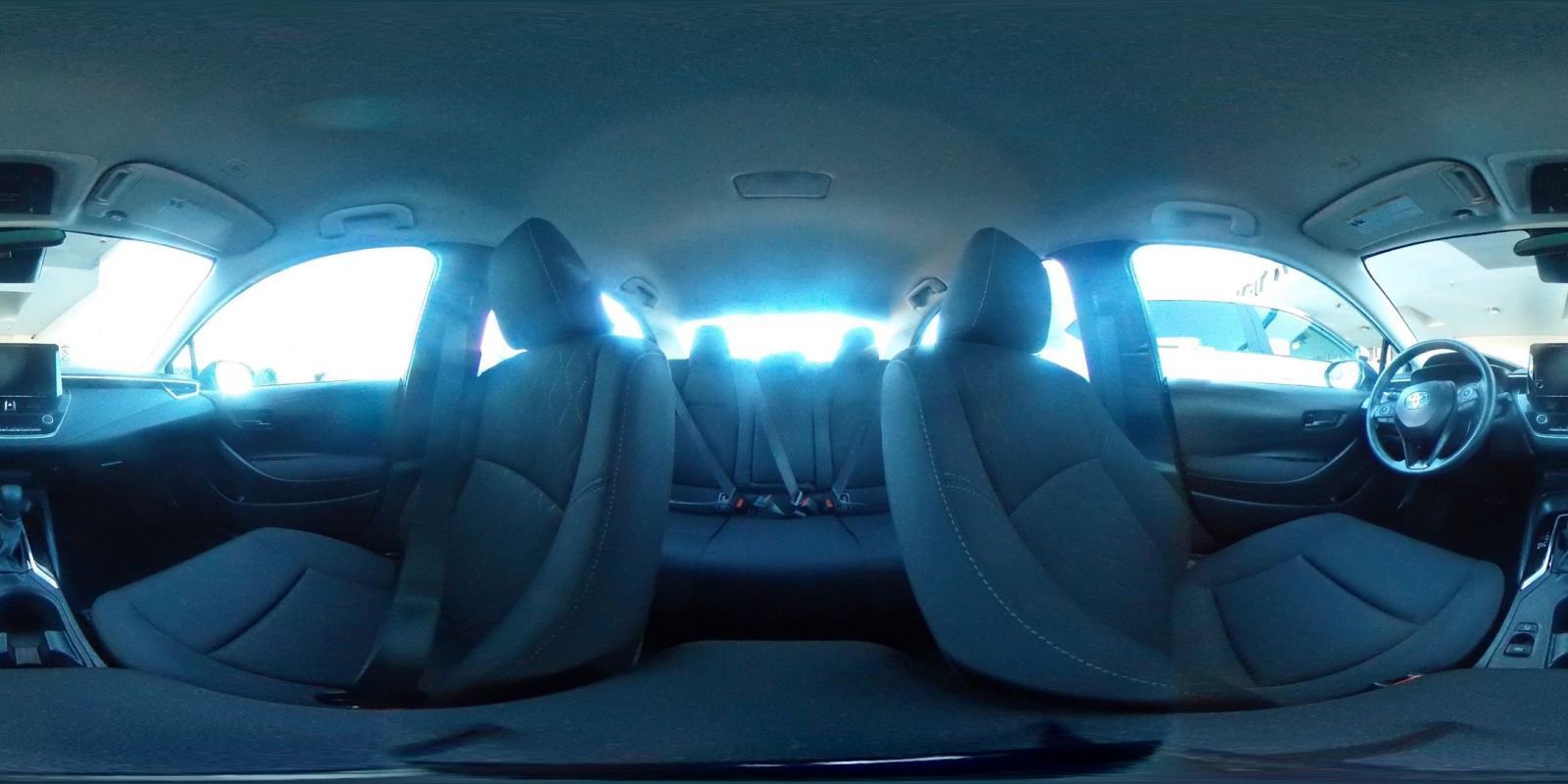 Used 2025 Toyota Corolla LE image 42