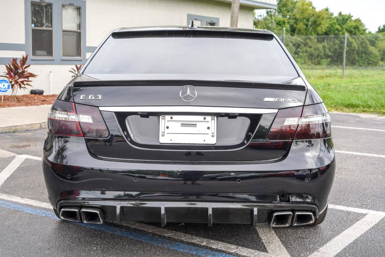 Used 2010 Mercedes-Benz E 63 AMG Sedan image 5