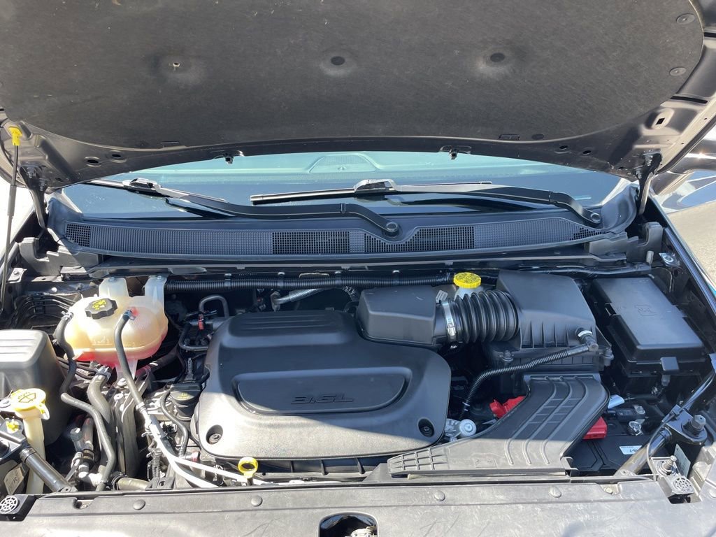 Used 2022 Chrysler Pacifica Touring-L FWD image 56