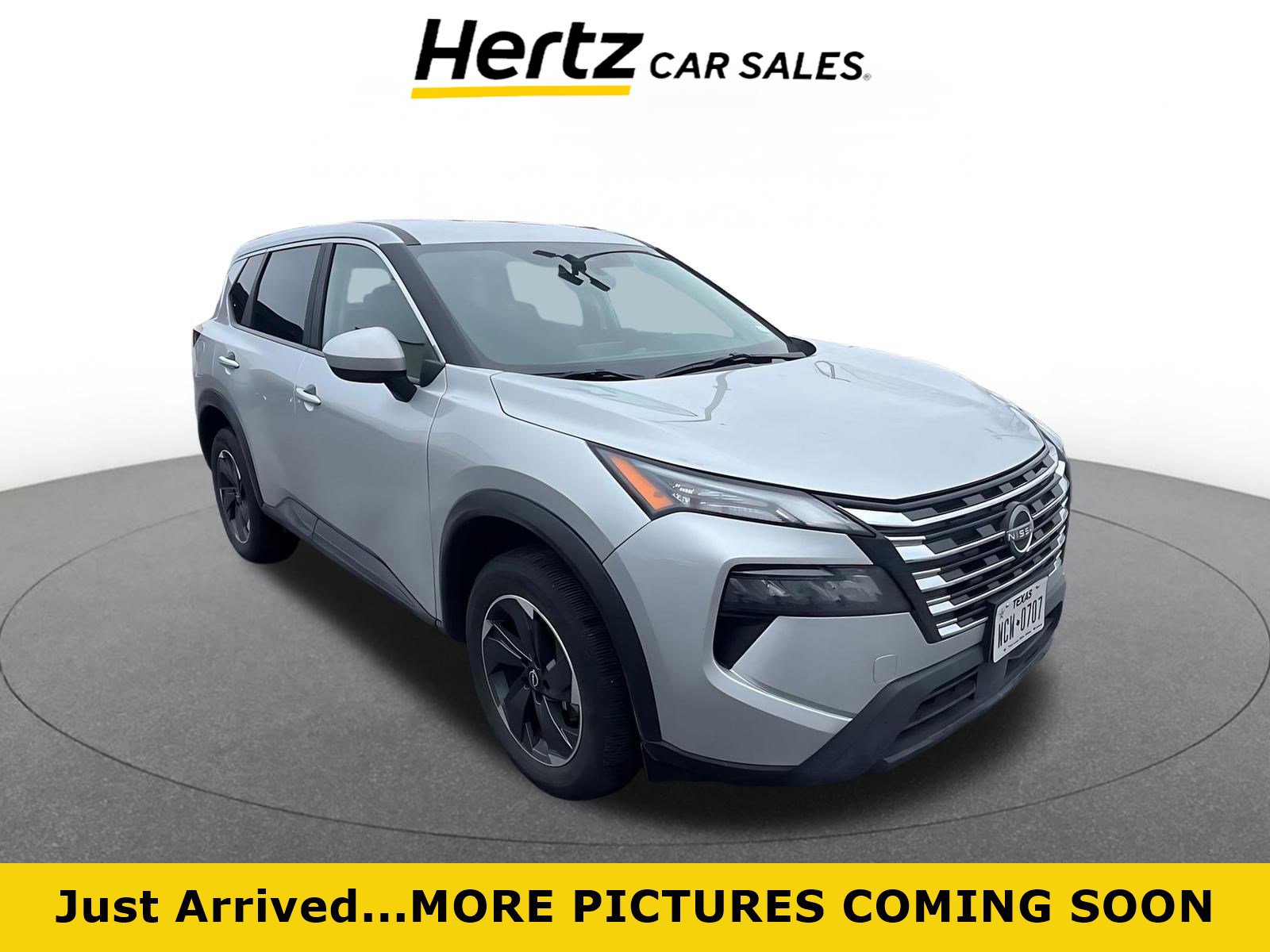 Used 2025 Nissan Rogue SV