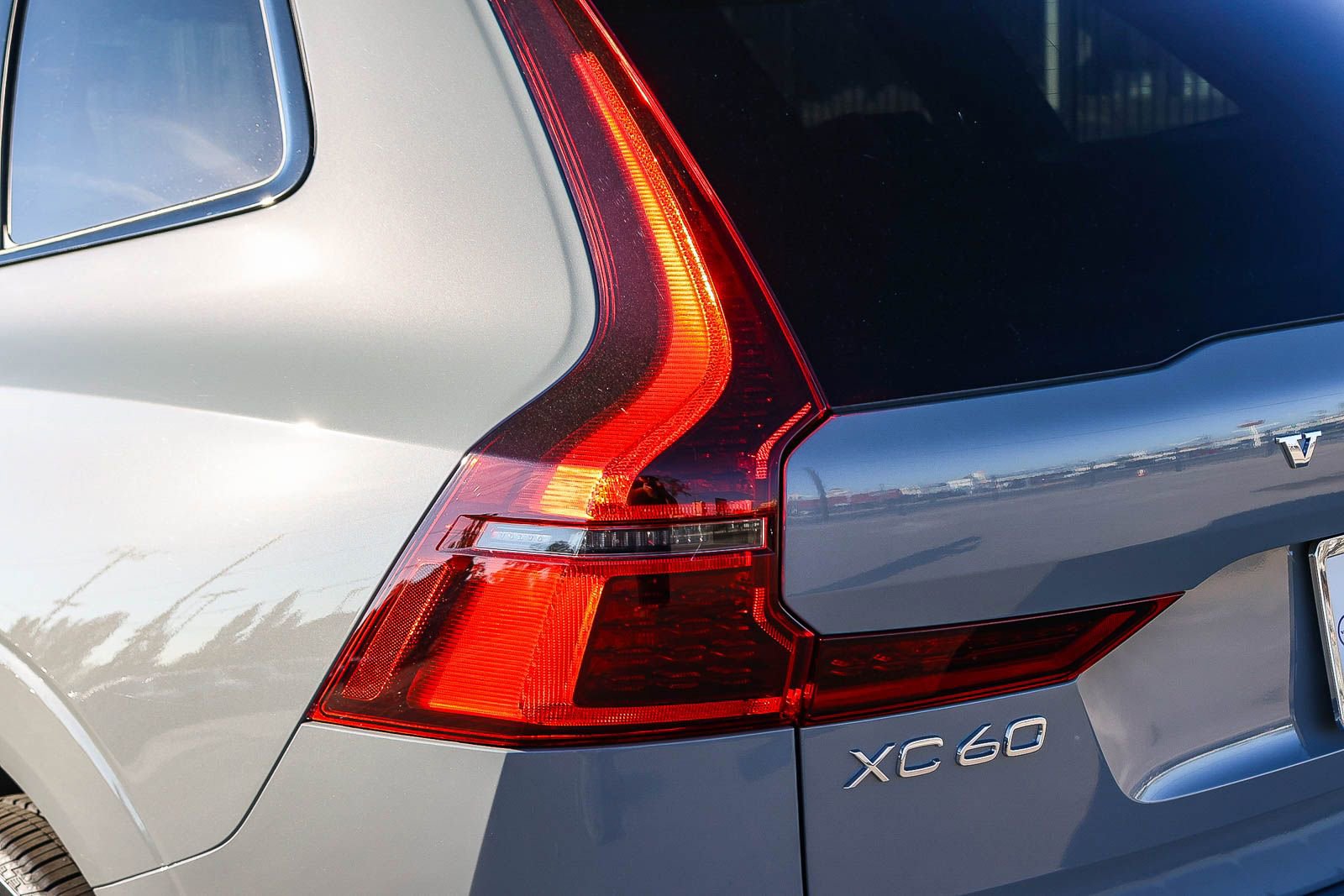 New 2026 Volvo XC60 B5 Plus w/ Climate Package PRO image 11