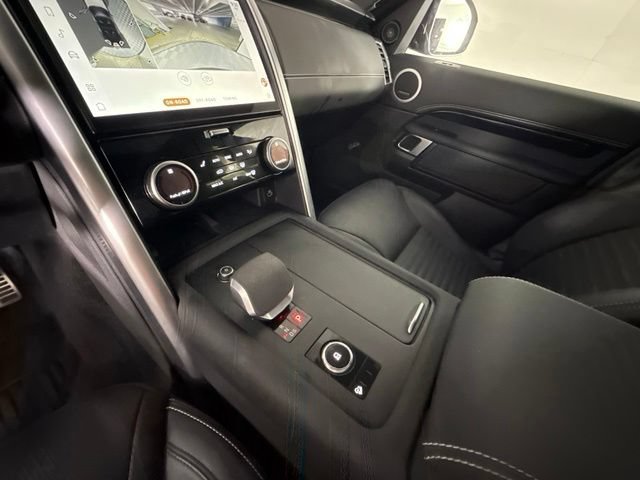 Used 2023 Land Rover Discovery S R-Dynamic AWD/4WD image 22