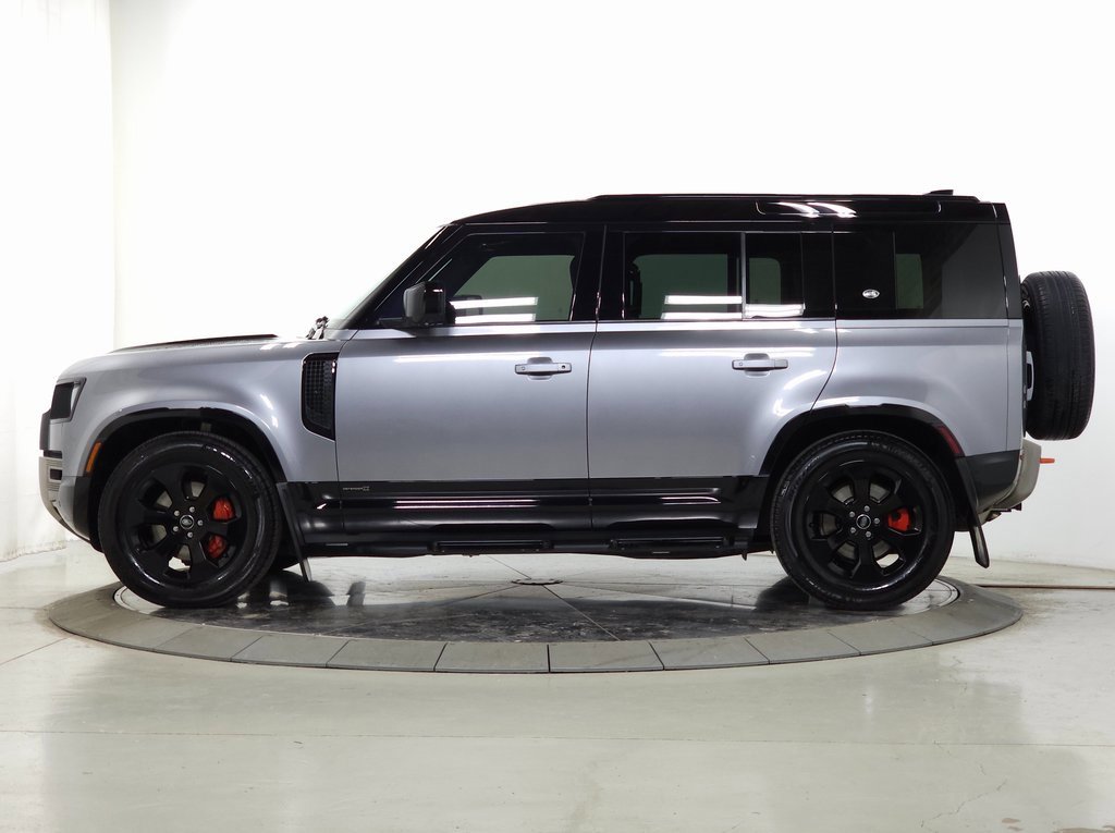 Used 2022 Land Rover Defender 110 X image 2