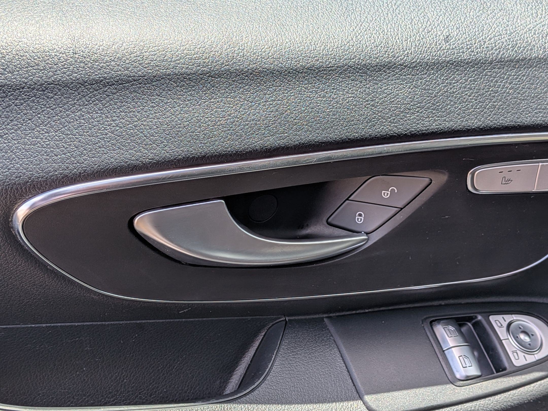 Used 2023 Mercedes-Benz Metris Passenger image 13