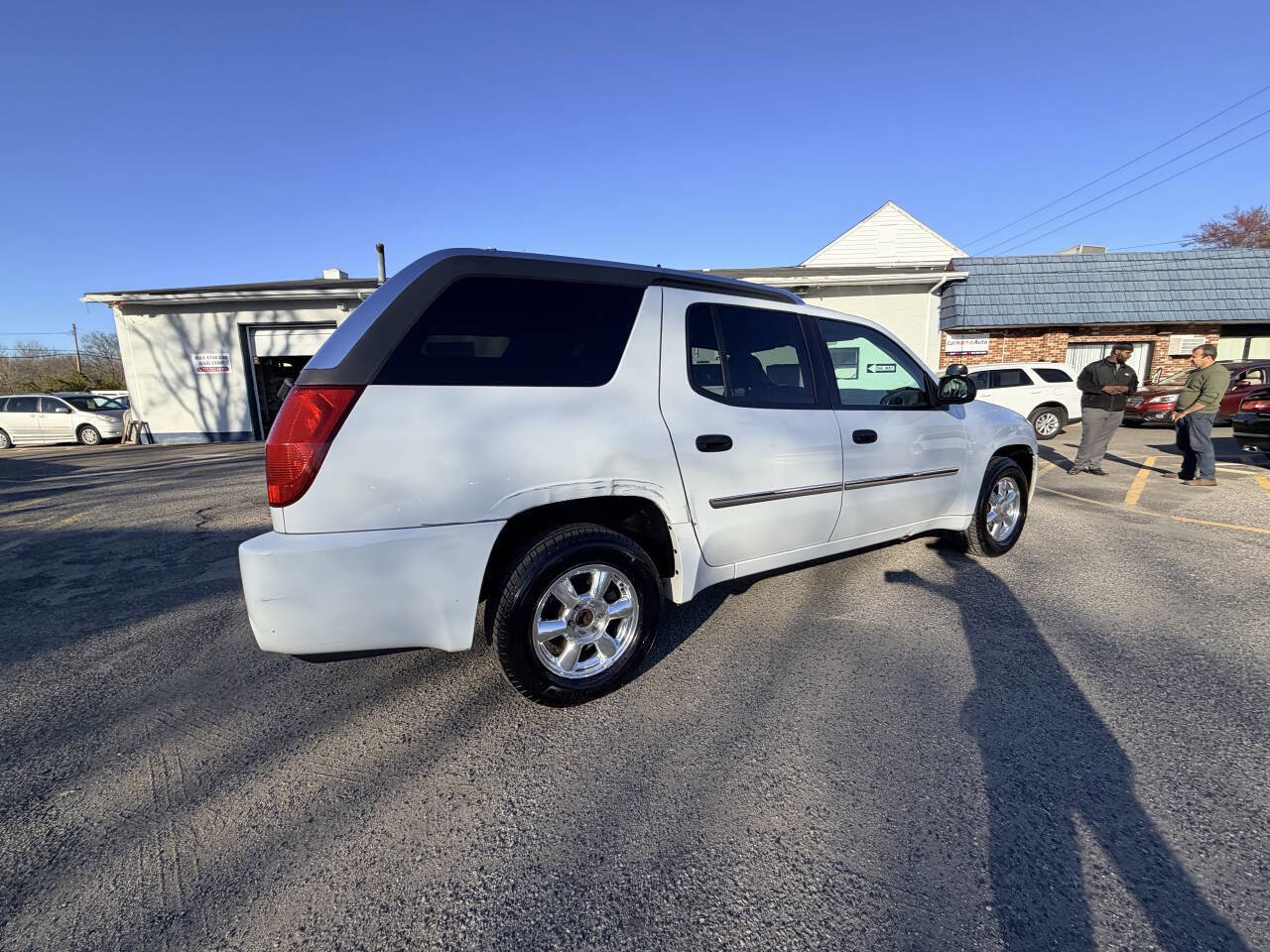 Used 2005 GMC Envoy XUV SLE w/ Sle Preferred Equipment Group AWD/4WD image 12