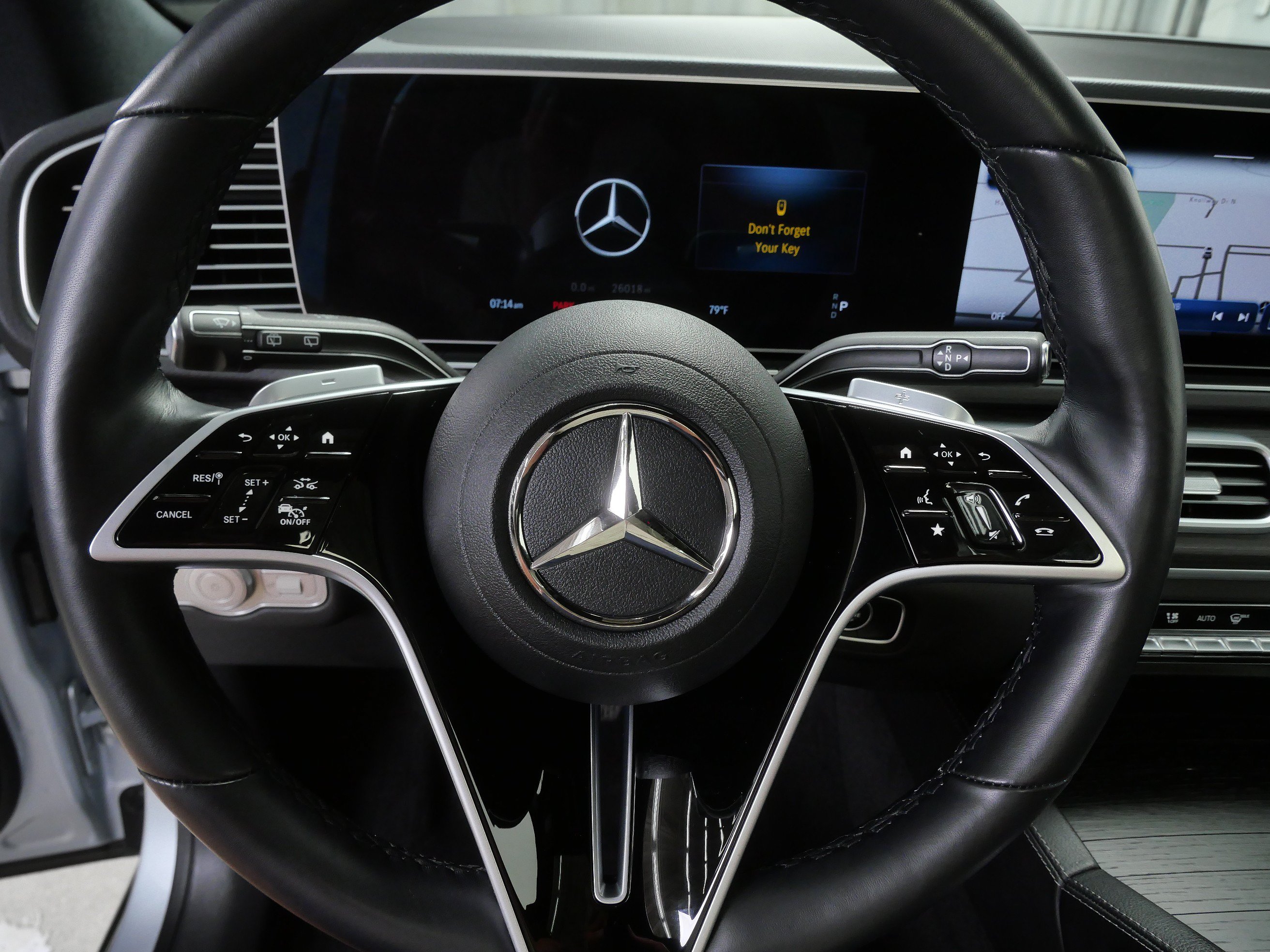 Certified 2025 Mercedes-Benz GLE 450e 4MATIC w/ AMG Line Exterior image 24
