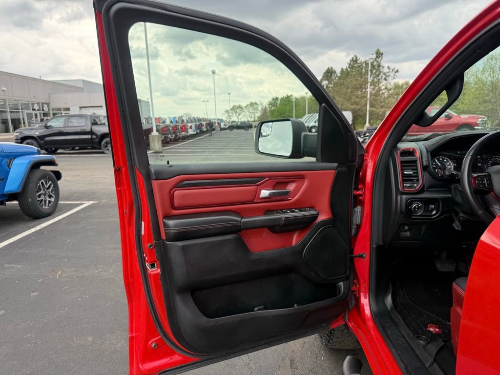Used 2021 RAM 1500 Rebel AWD/4WD image 17