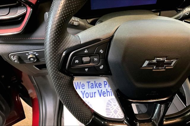 Used 2025 Chevrolet TrailBlazer RS w/ Convenience Package image 11