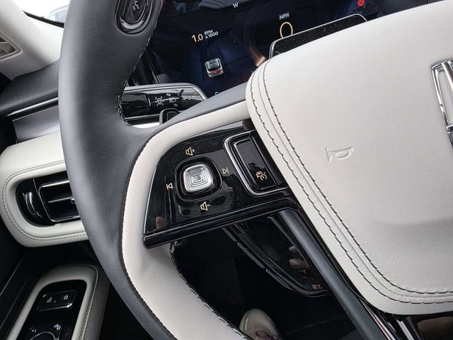 New 2026 Lincoln Aviator 2WD image 29