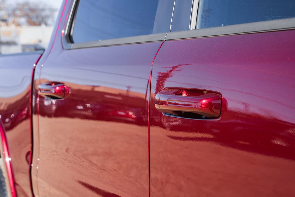 Used 2025 RAM 1500 Laramie image 17