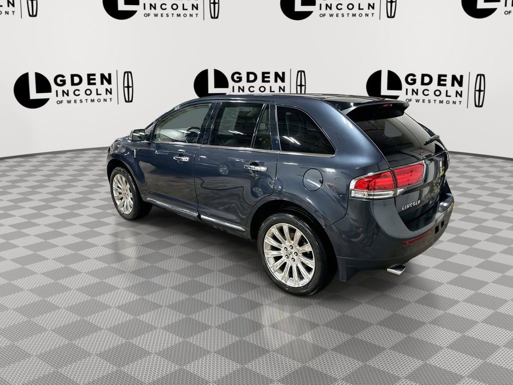 Used 2013 Lincoln MKX AWD image 6
