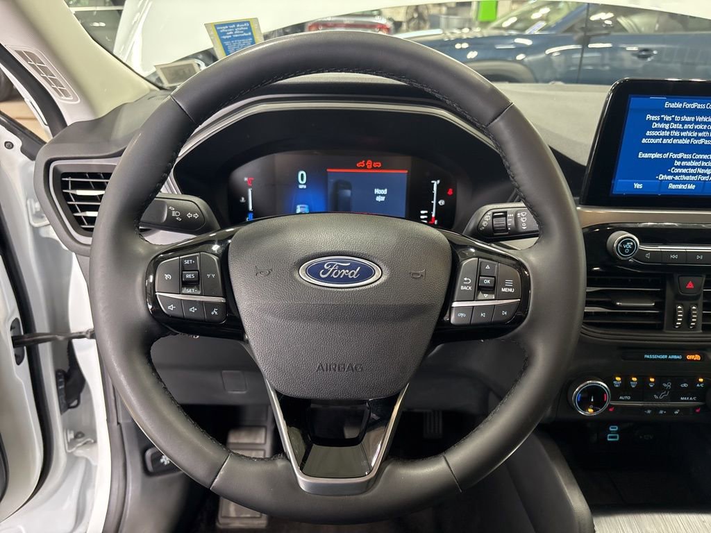 Used 2023 Ford Escape Active image 6