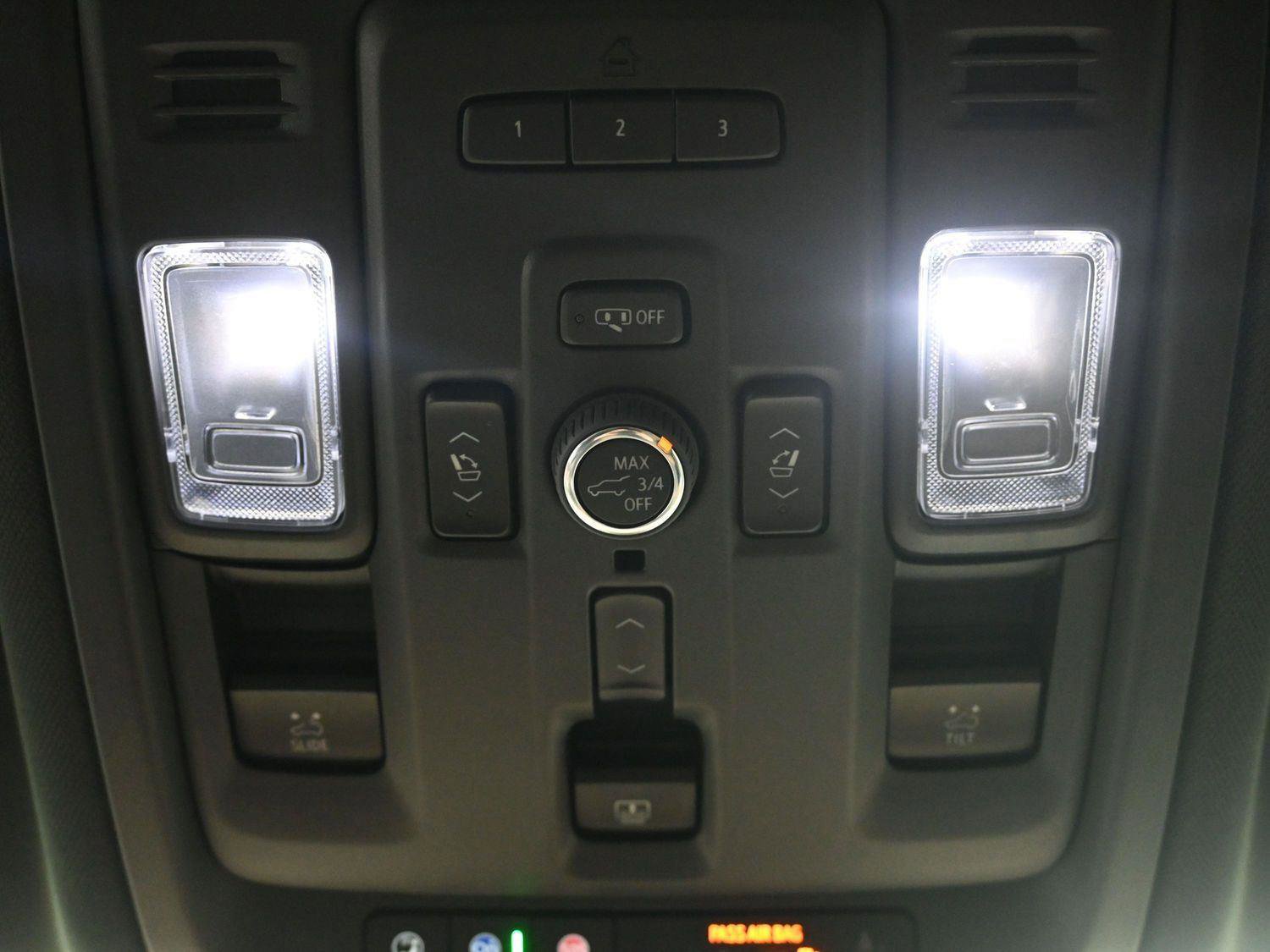 Used 2024 Chevrolet Suburban High Country image 37