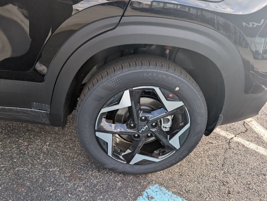 New 2026 Kia Seltos S AWD/4WD image 24