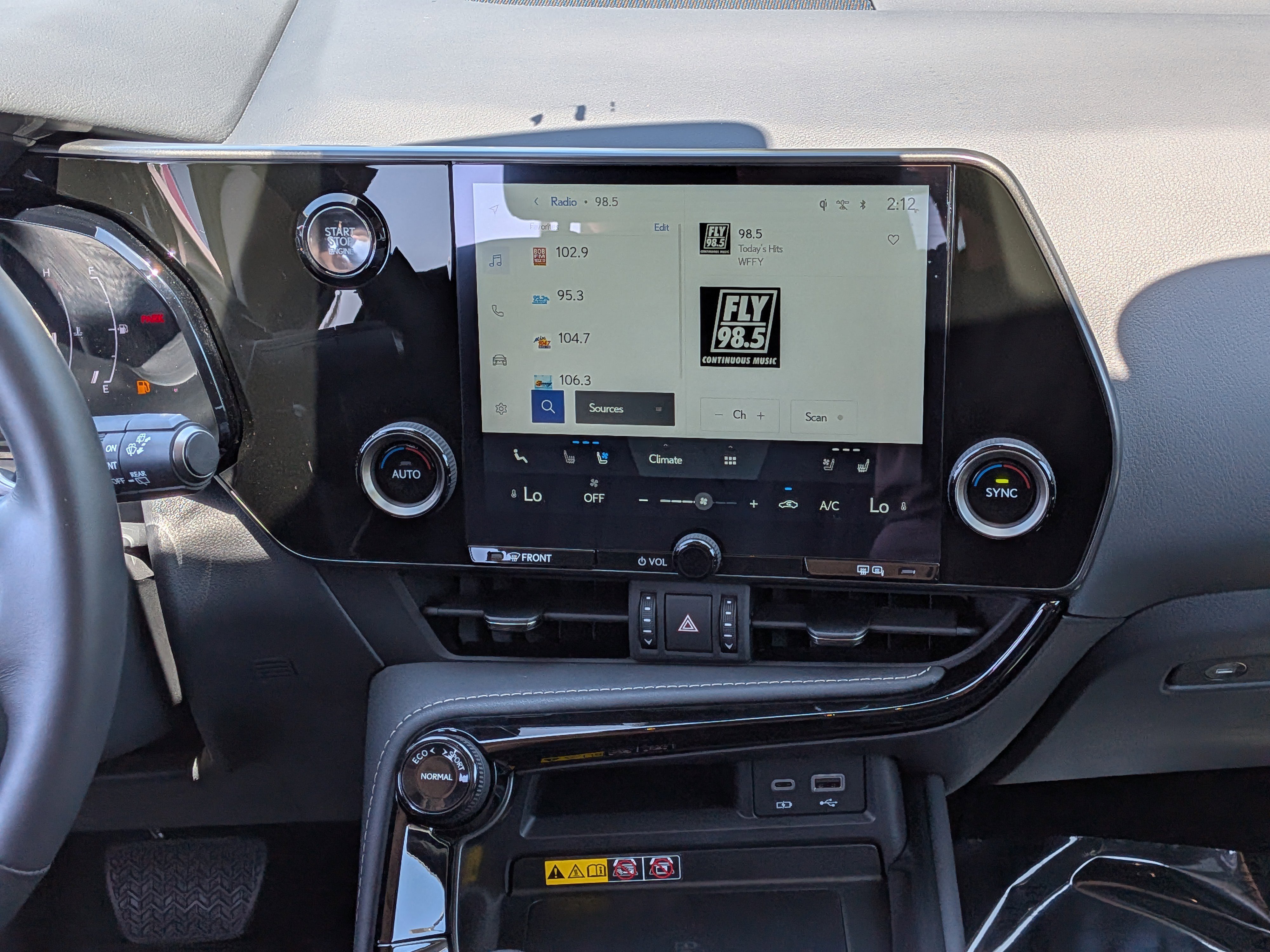 Used 2025 Lexus NX 250 FWD w/ Accessory Package (K3) image 20