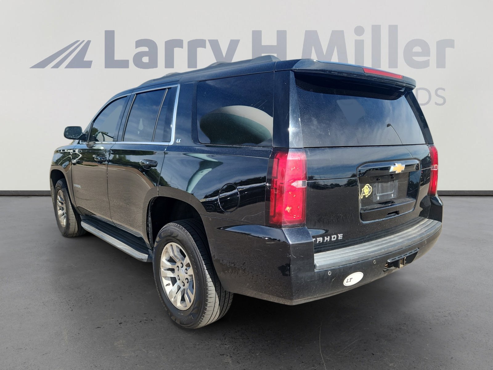 Used 2016 Chevrolet Tahoe LT w/ Luxury Package image 4