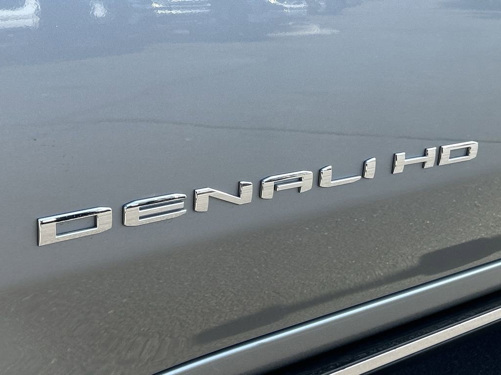 New 2025 GMC Sierra 3500 Denali Ultimate image 32