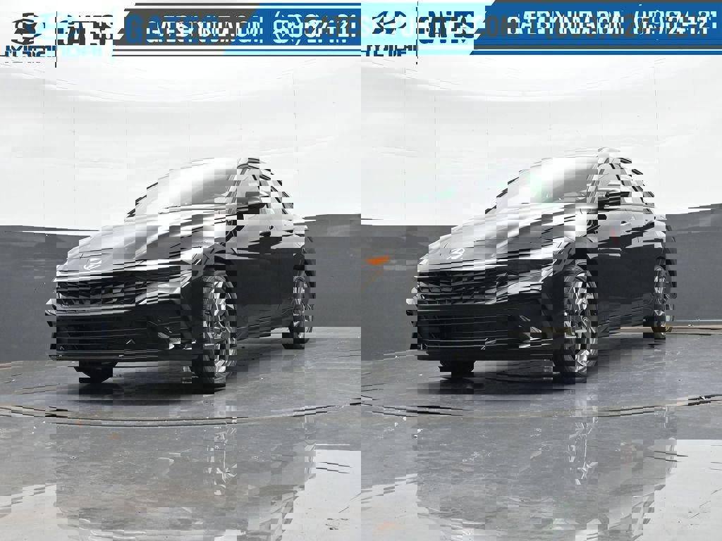 New 2025 Hyundai Elantra Sport image 36