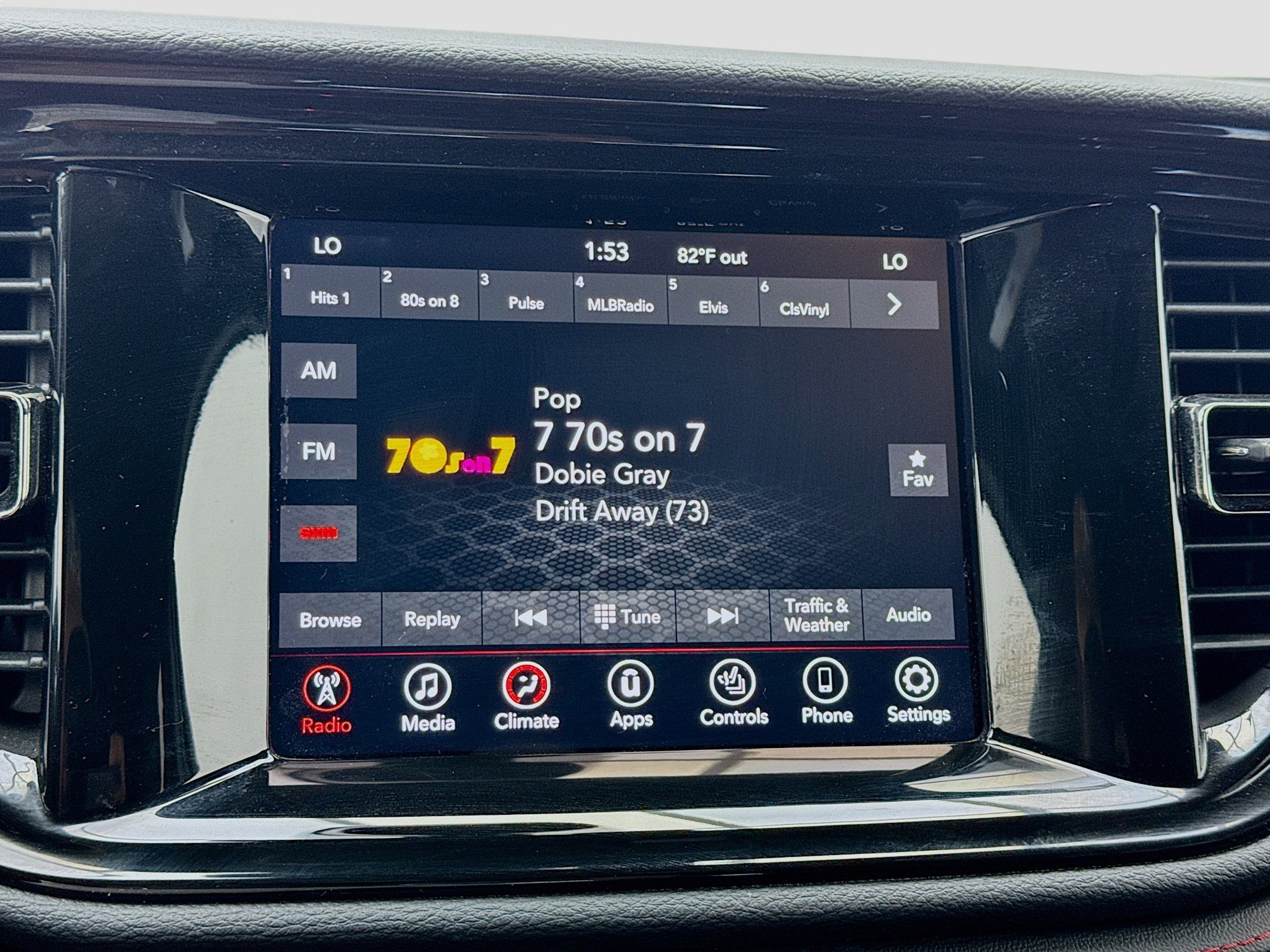 Used 2024 Dodge Durango GT image 11