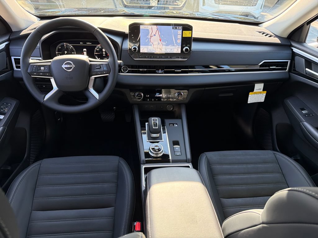 Used 2026 Nissan Rogue SL AWD/4WD image 14