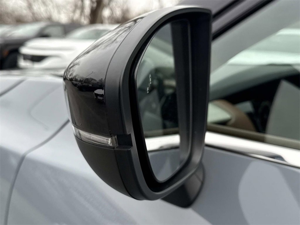 Certified 2022 Nissan Pathfinder Platinum w/ Cargo Package image 20