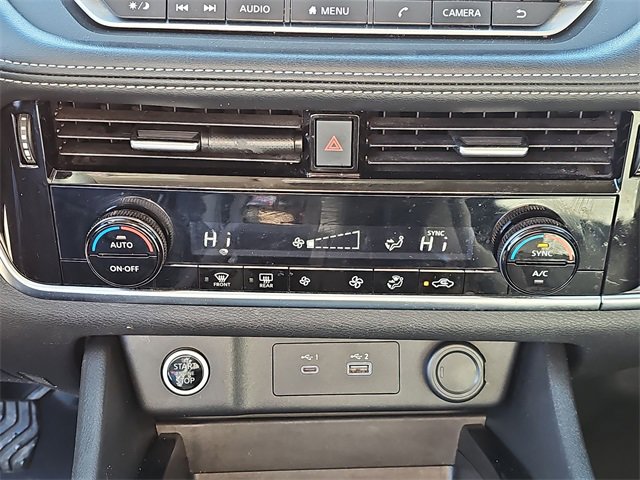 Used 2021 Nissan Rogue SV image 23