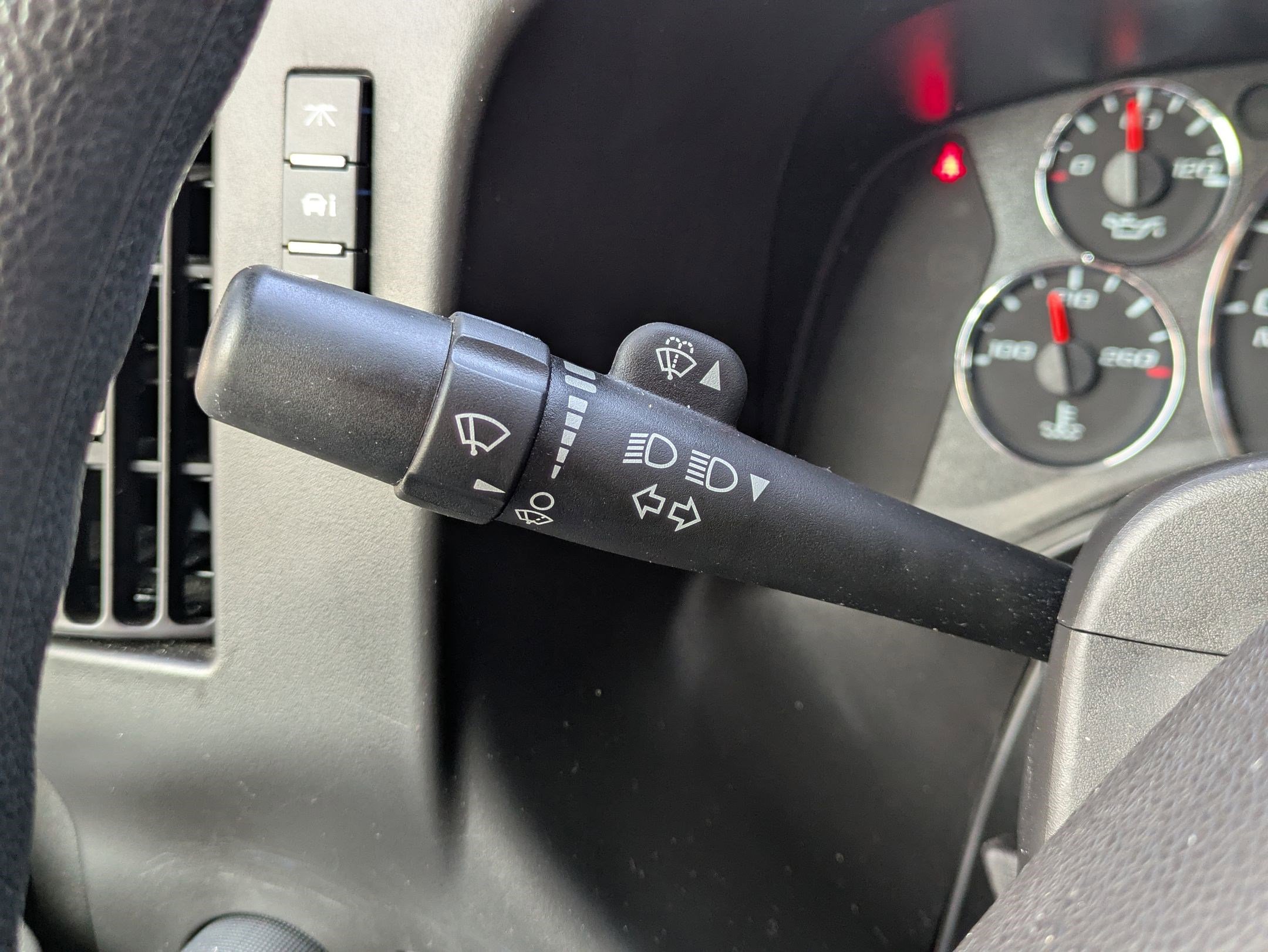 Used 2024 Chevrolet Express 2500 Work Van w/ Driver Convenience Package image 16