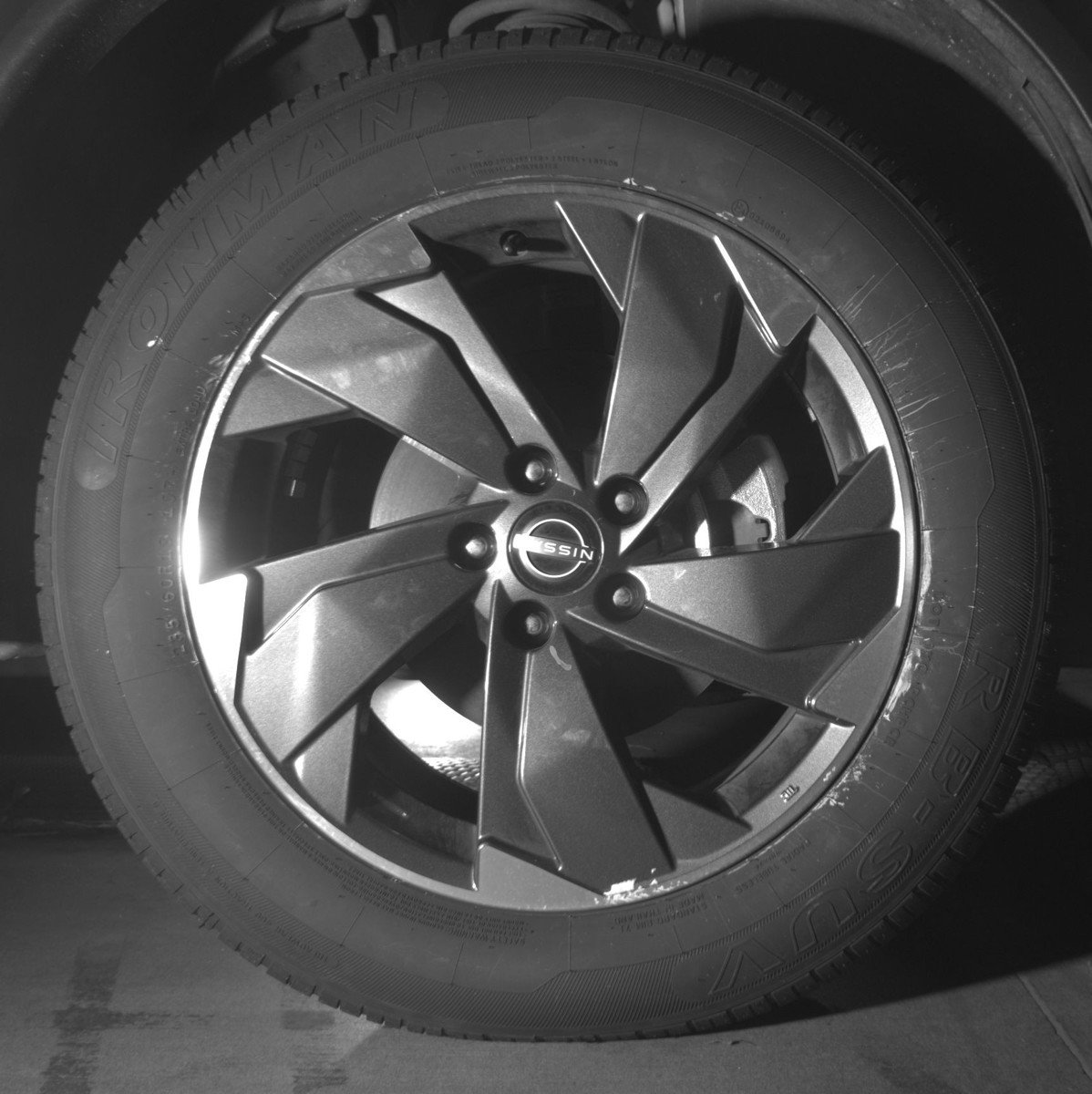 Used 2025 Nissan Rogue SV AWD/4WD image 13